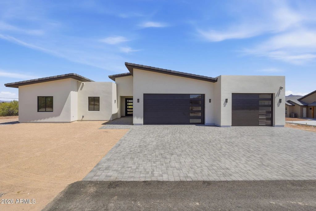 1636 W Donatello Drive, Phoenix