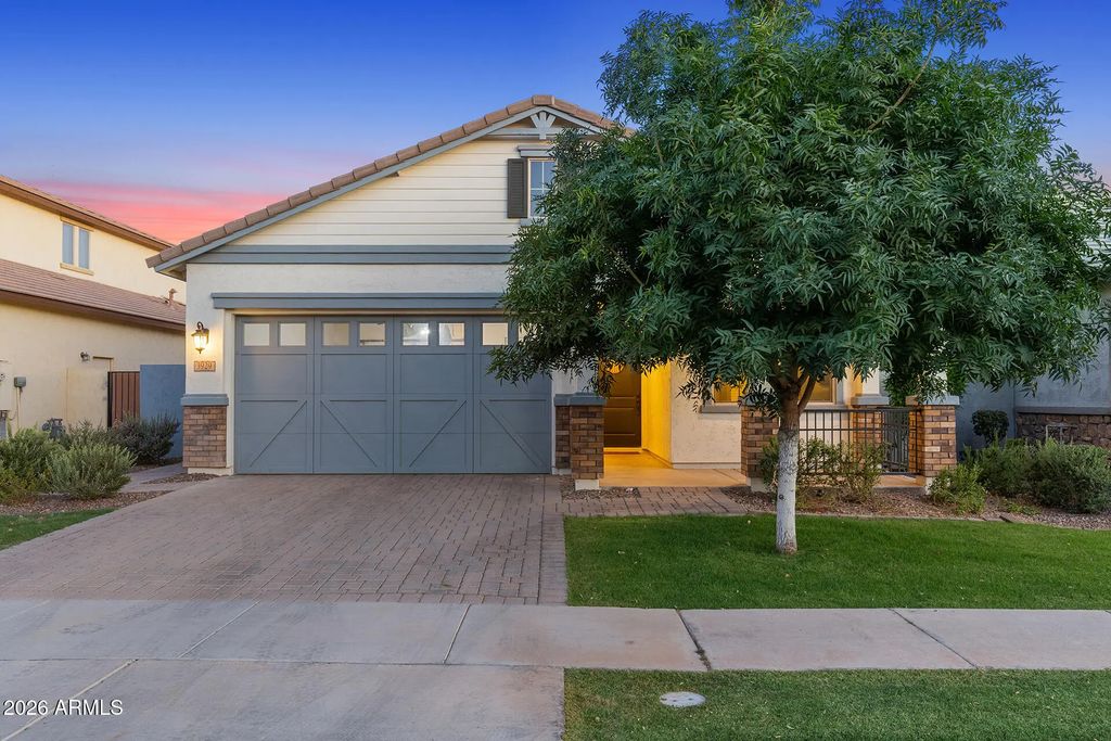 3929 E Appaloosa Road, Gilbert