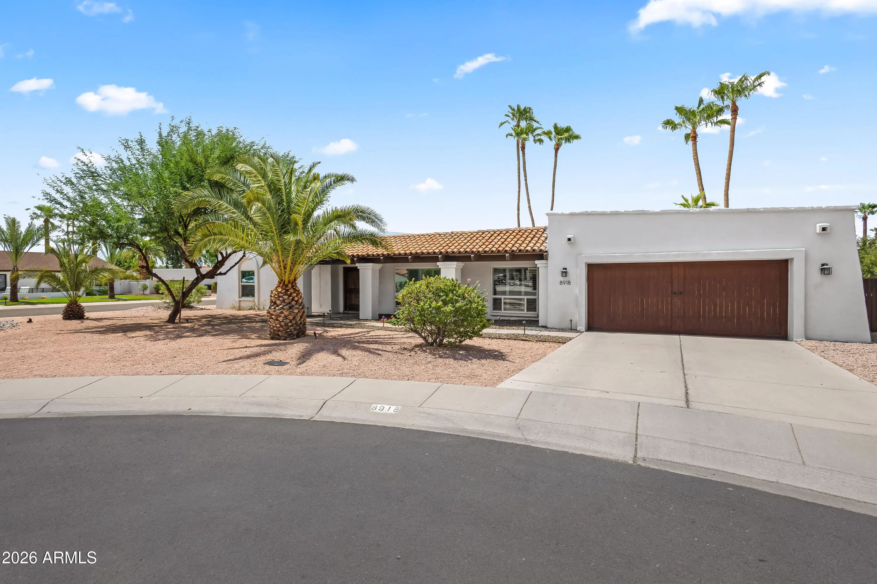 Photo of Listing #7055915
