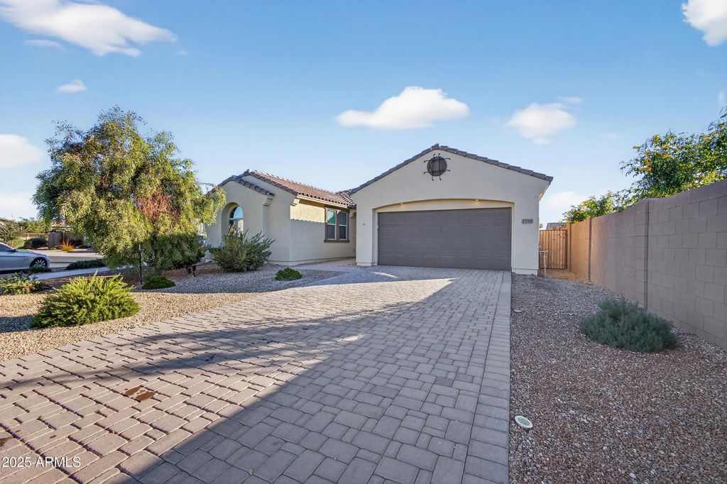 23301 S 229th Place, Queen Creek