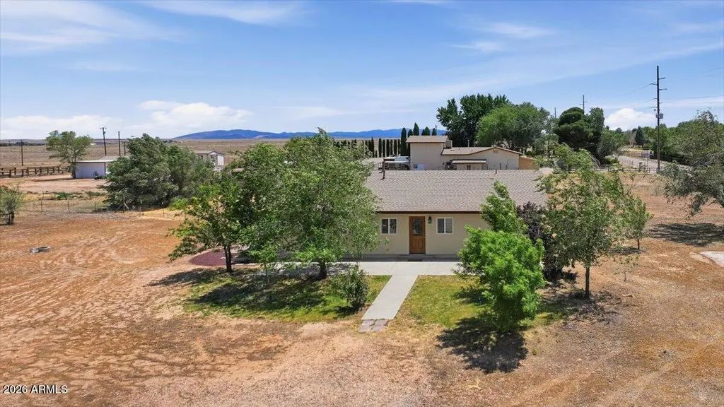 1303 S Road 1 West -- W, Chino Valley