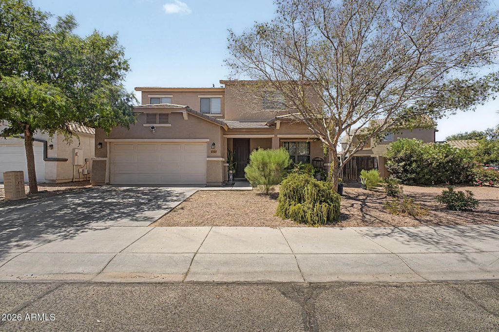 4327 W T Ryan Lane, Laveen