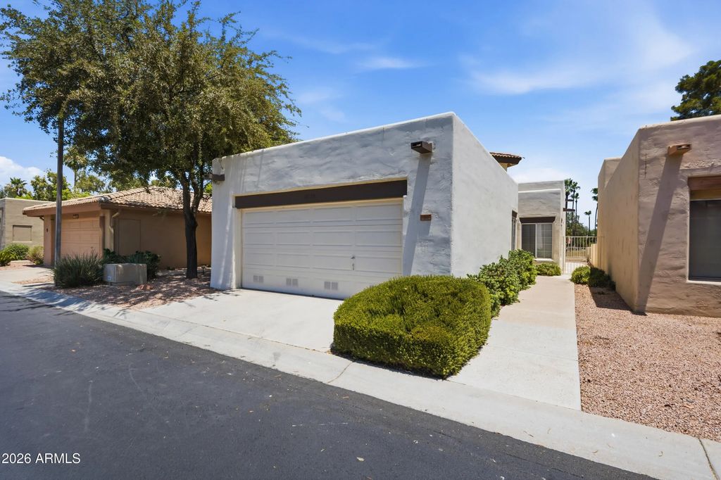 17229 N Zuni Trail, Surprise