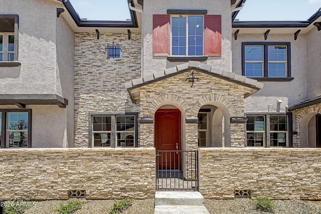 13975 W Luke 167 Parkway, Surprise