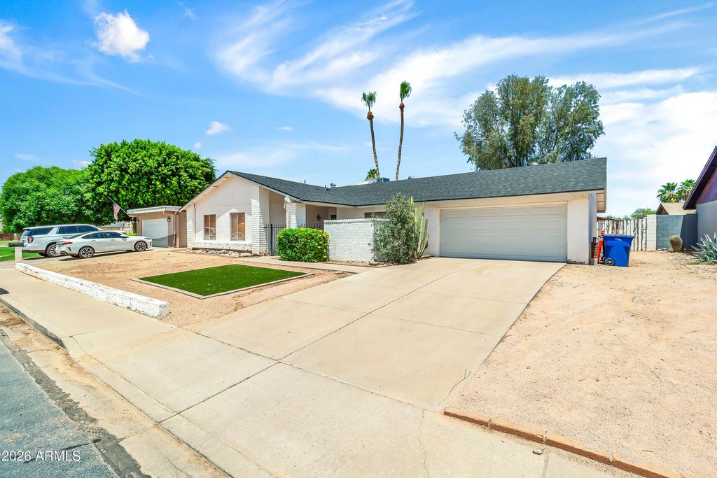 752 W Posada Avenue, Mesa