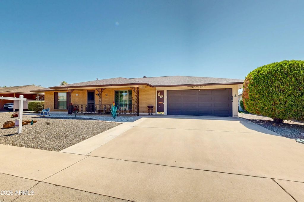 10821 W Roundelay Circle, Sun City