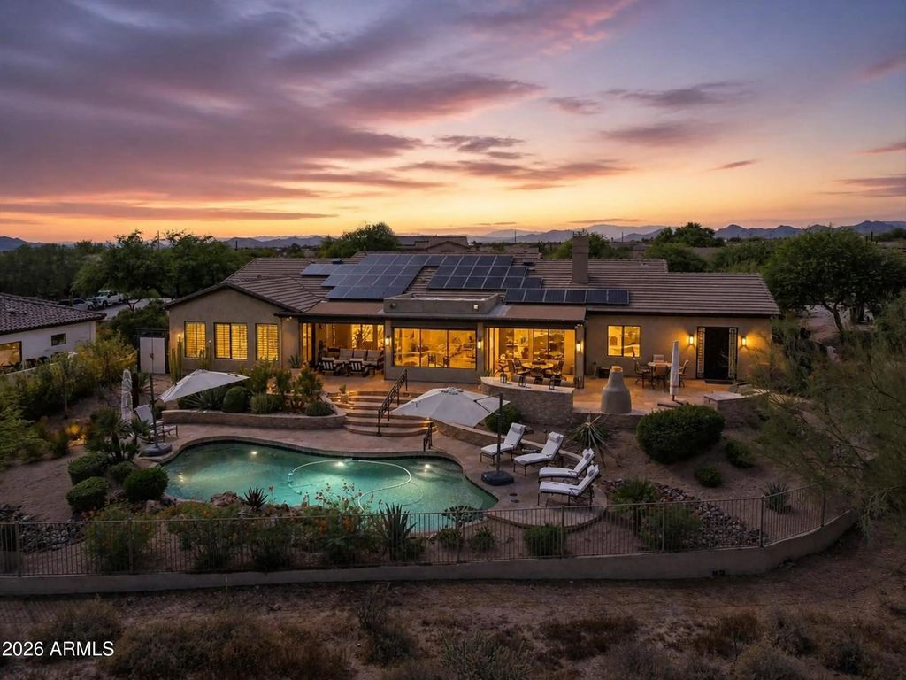 5737 E Hedgehog Place, Scottsdale