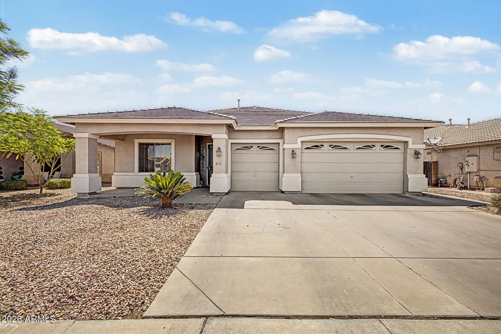5722 N Laguna Drive, Litchfield Park