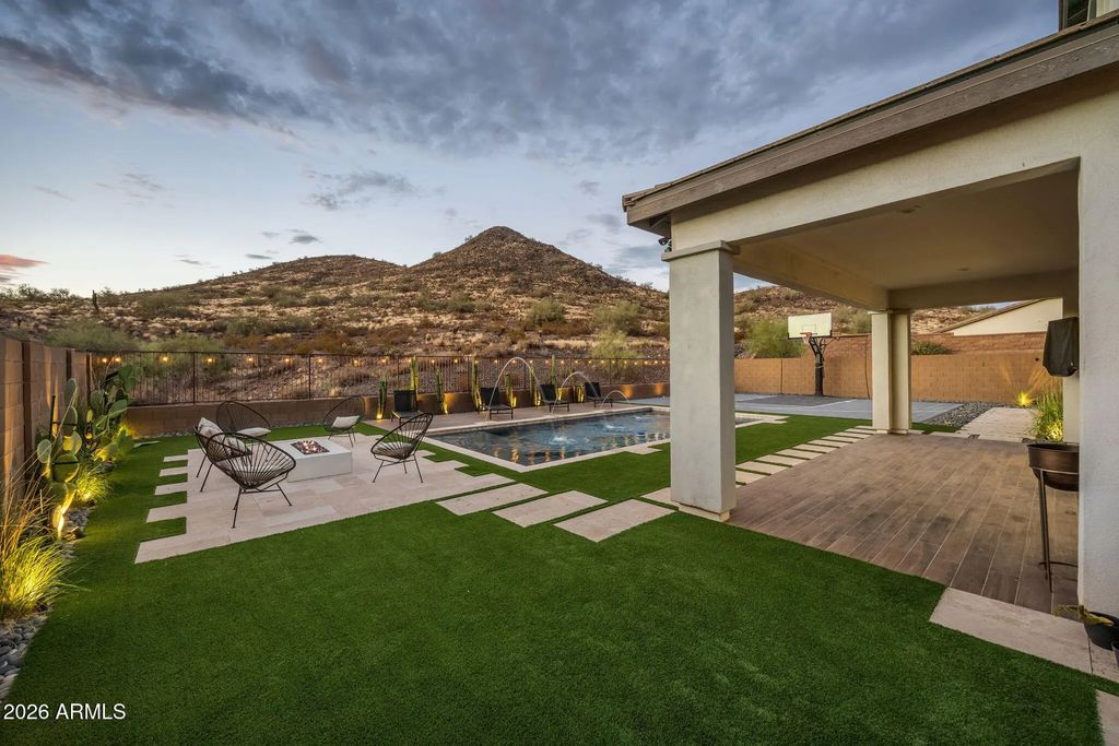 2110 E Fallen Leaf Lane, Phoenix