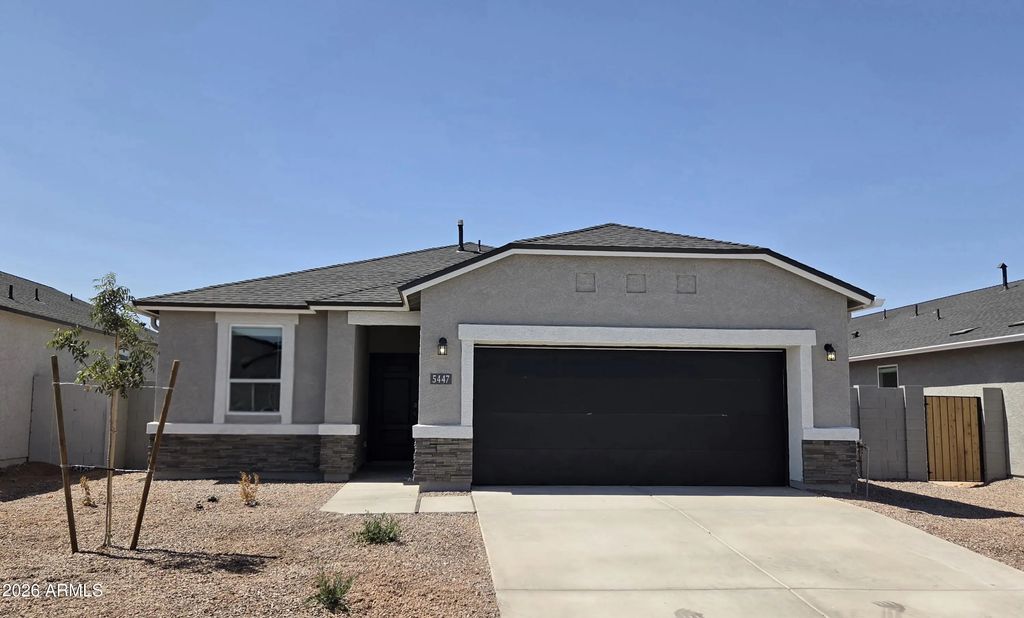 5447 E Darwin Drive, San Tan Valley