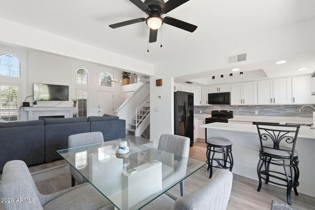 2524 S El Paradiso -- (unit 67), Mesa
