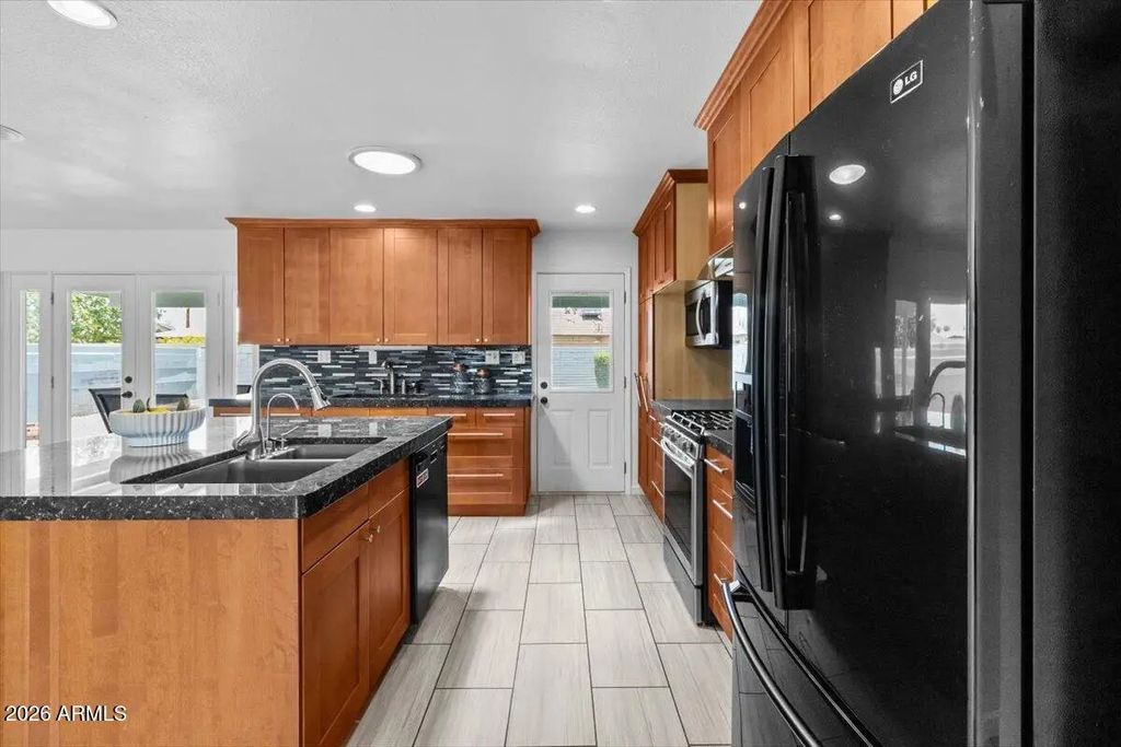 26 W Erie Drive, Tempe