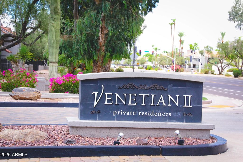 10115 E Mountain View Road (unit 2062), Scottsdale