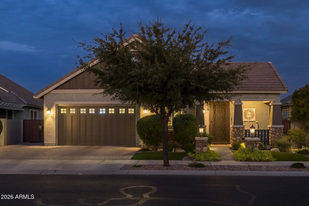 2935 S Jeffry Street, Gilbert