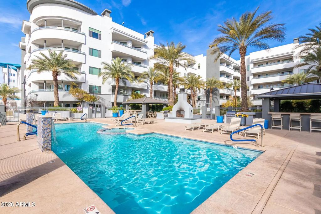 945 E Playa Del Norte Drive (unit 4009), Tempe