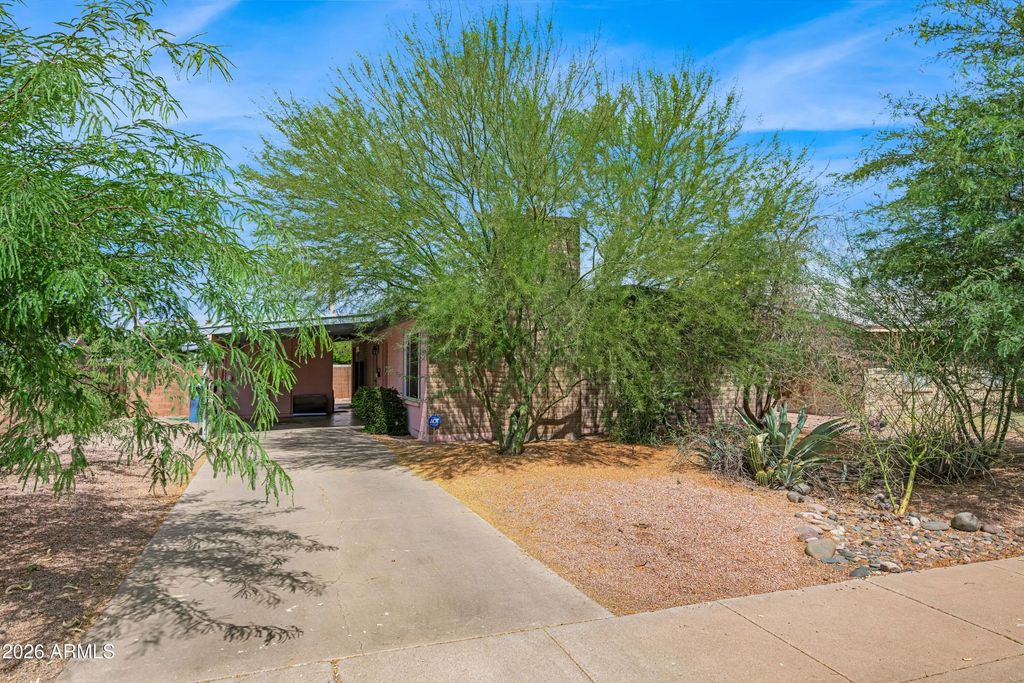 2606 S Jentilly Lane, Tempe