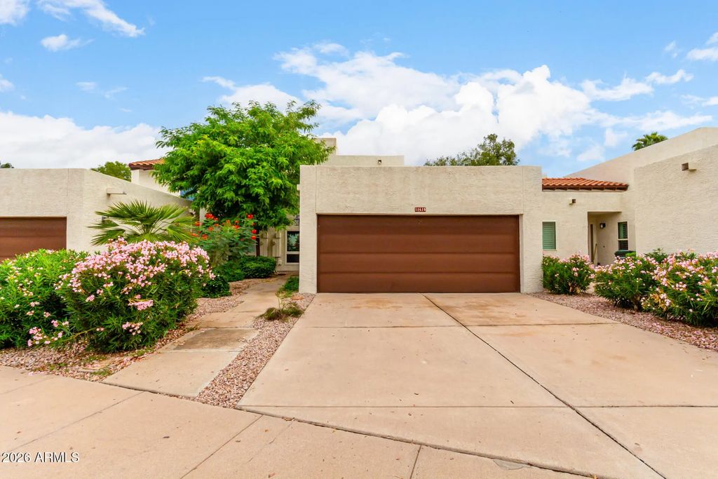 11615 N 40th Way, Phoenix