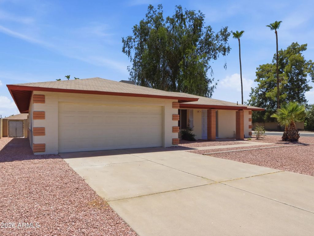 2949 W Cactus Wren Drive, Phoenix