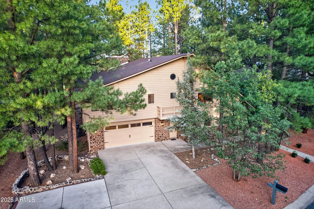 5135 E Hickory Drive, Flagstaff