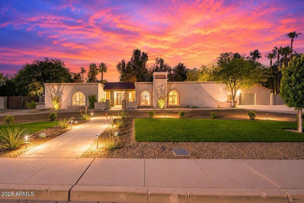 6504 W Corrine Drive, Glendale
