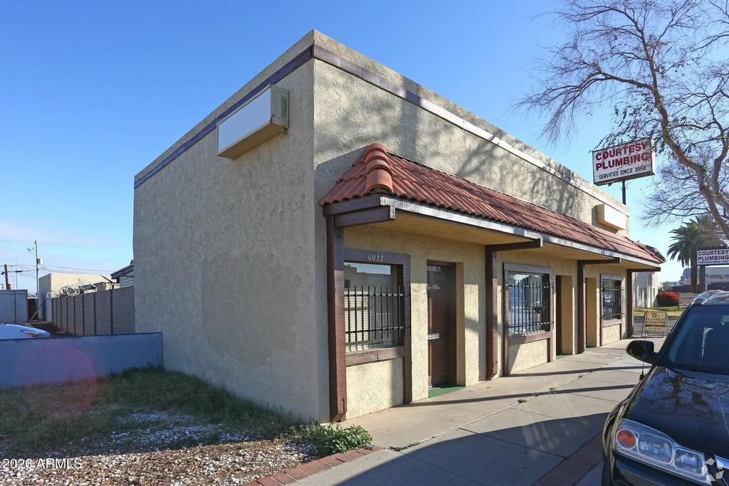6018 W Glendale Avenue, Glendale