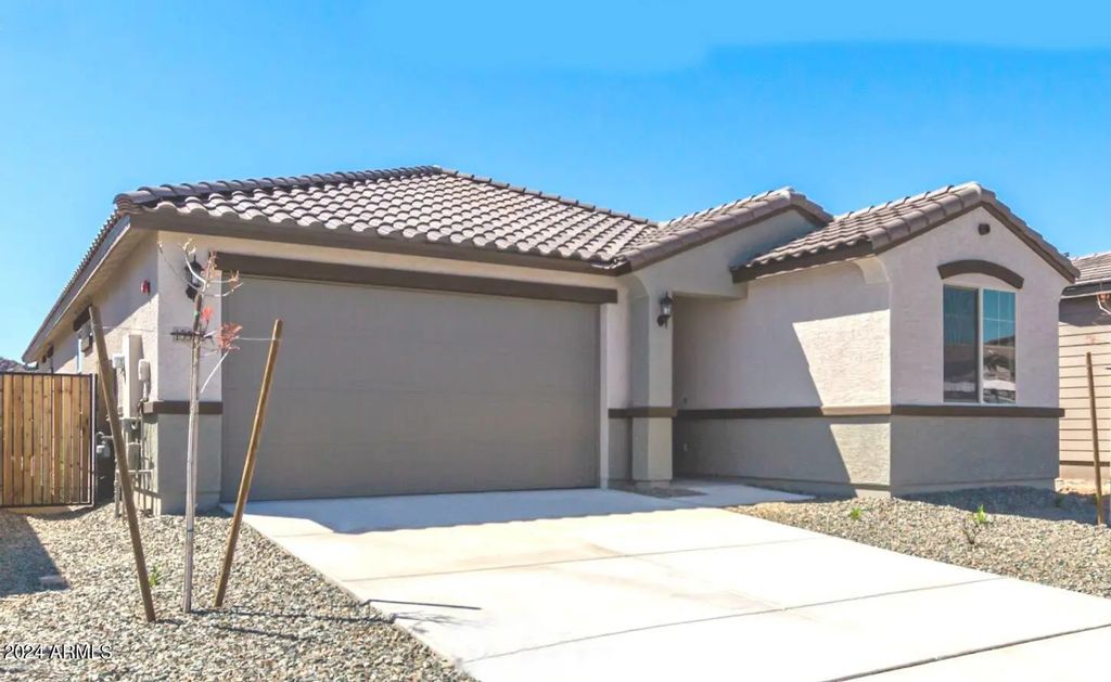 13573 W Shifting Sands Drive, Peoria