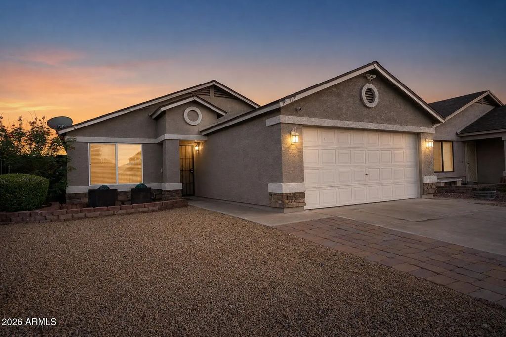 3131 W Donald Drive, Phoenix