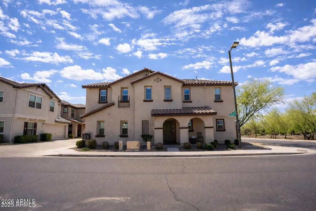 16425 W Latham Street, Goodyear