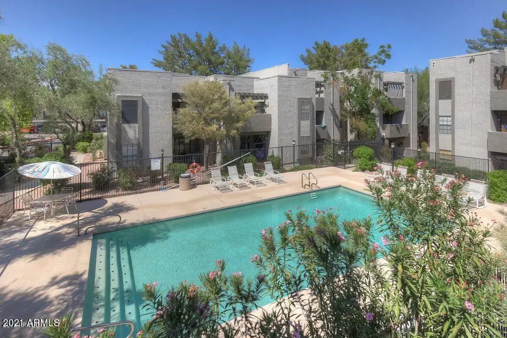 8020 E Thomas Road (unit 226), Scottsdale