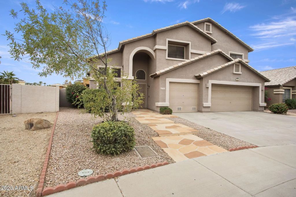 7775 N 52nd Drive, Glendale