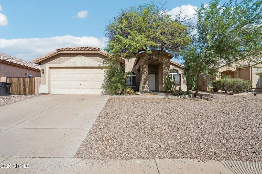 809 S Del Rancho, Mesa