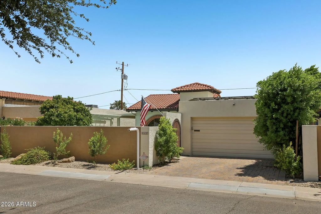 717 E Tuckey Lane, Phoenix