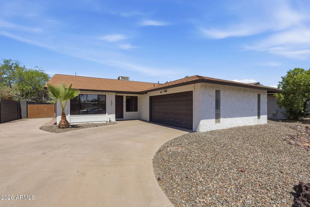 1302 S Revere, Mesa