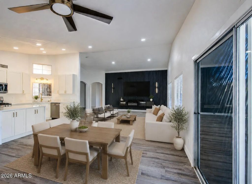 14672 W Whitton Avenue, Goodyear
