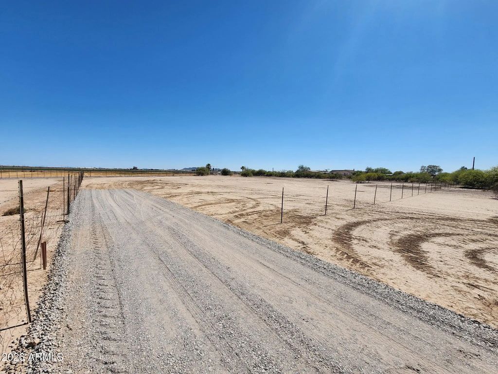7525 W Lake Erie Drive (unit K), Casa Grande