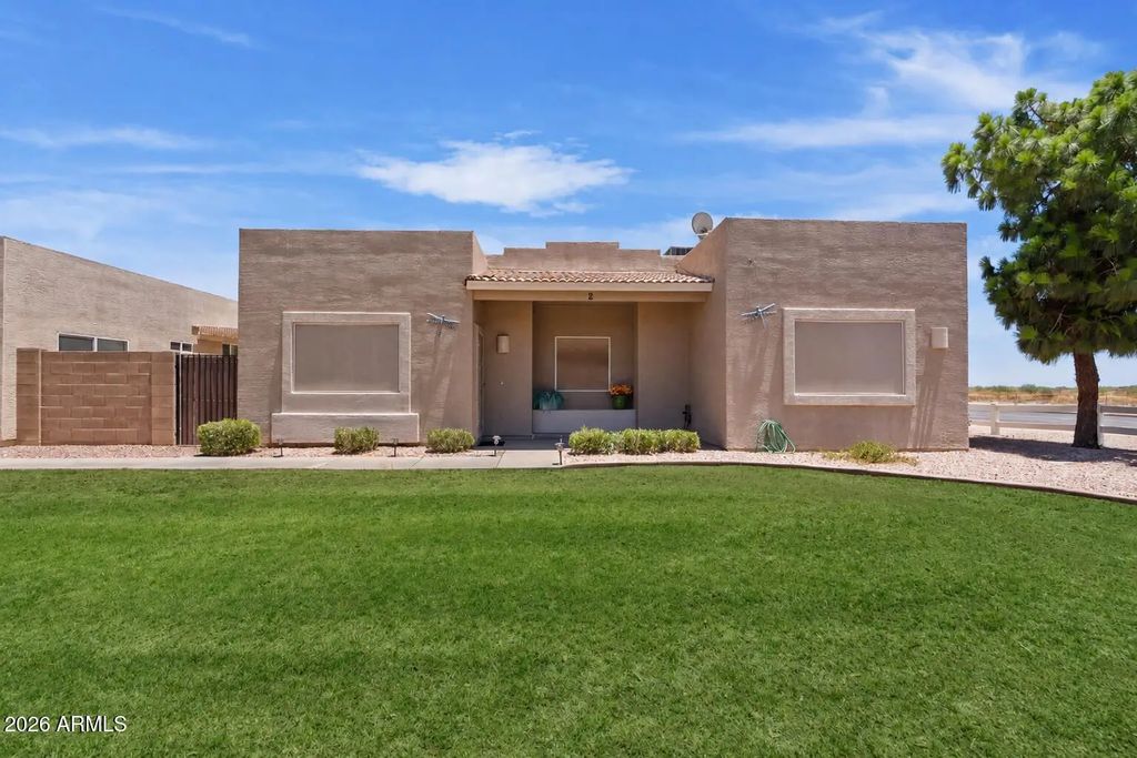 2300 E Magma Road (unit 2), San Tan Valley