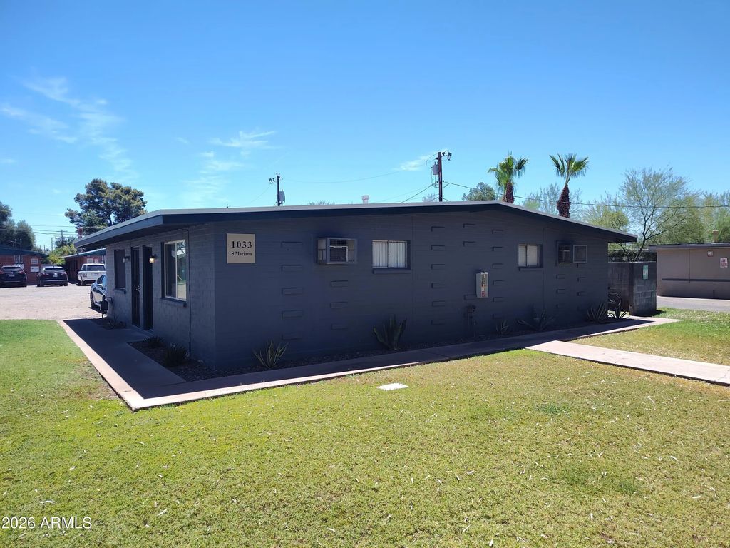1033 S Mariana Street, Tempe