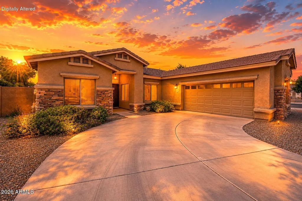 21103 E Saddle Way, Queen Creek