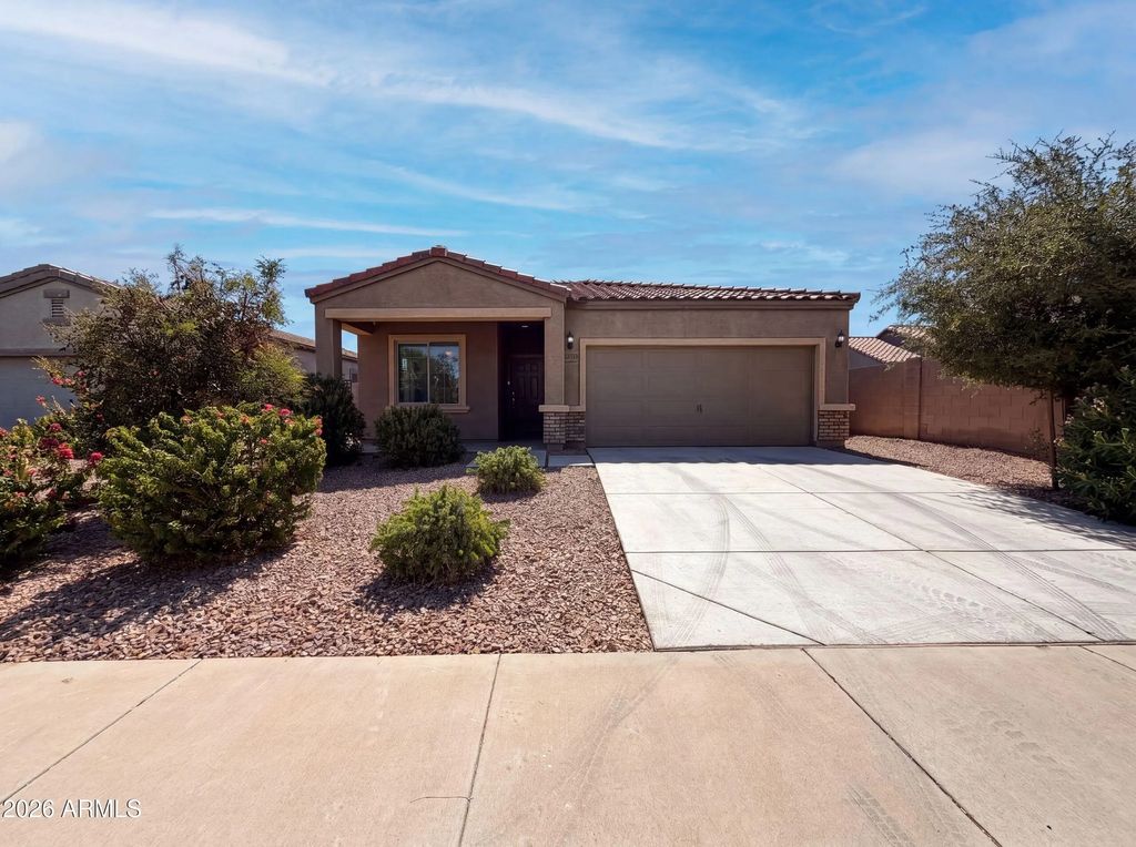 19539 N Rose Court, Maricopa