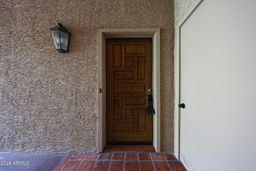 3031 N Civic Center Plaza (unit 317), Scottsdale