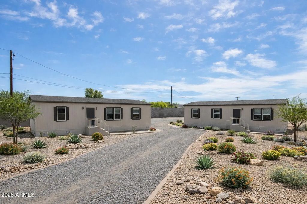 15801 1/2 N Jerry Street (unit -), Surprise