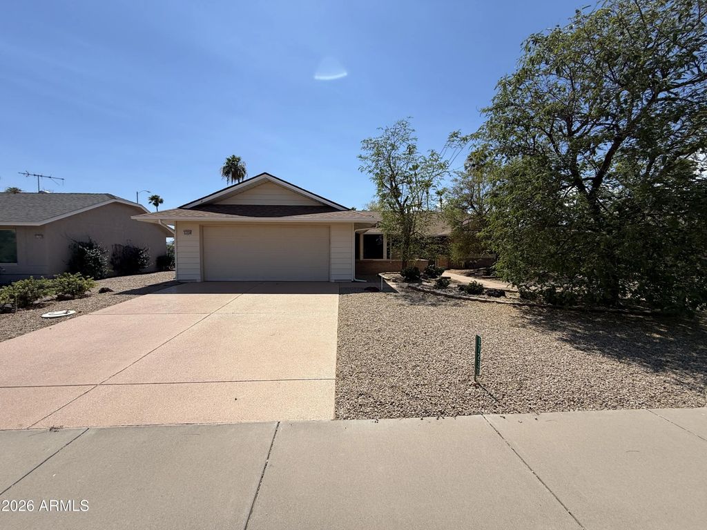 17230 N Desert Glen Drive, Sun City West