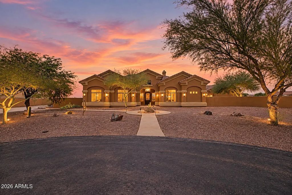 19516 W Corto Lane, Buckeye