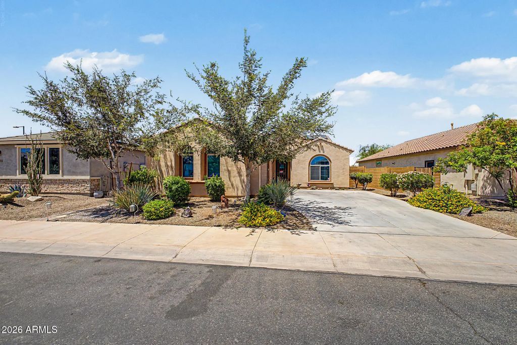 26070 W Matthew Drive, Buckeye