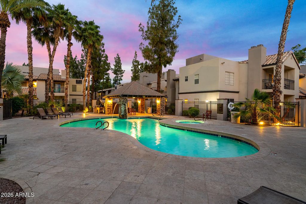14145 N 92nd Street (unit 2077), Scottsdale