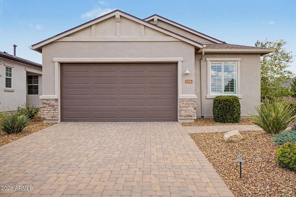 6296 Goldfinch Drive, Prescott