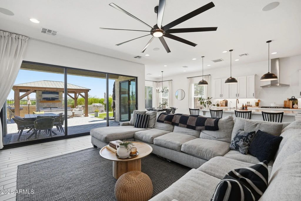 5841 E Sanford Street, Mesa