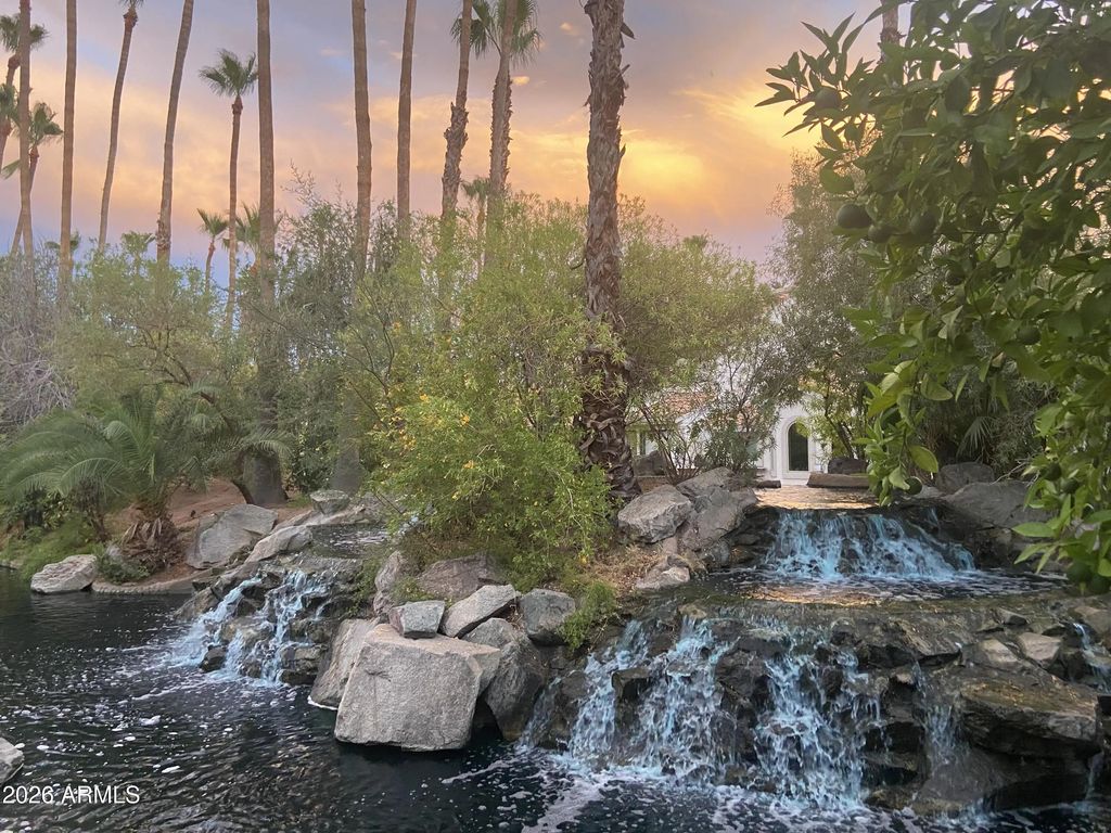 1353 W Port A Sail, Gilbert