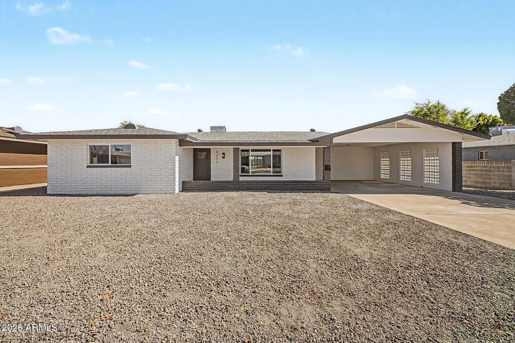 6255 E Dallas Street, Mesa