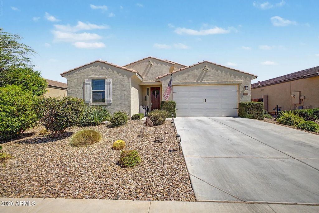 380 W Pelipa Drive, San Tan Valley